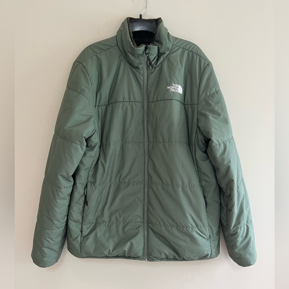 The North Face Men's Reversible Tower Peak Jacket, Laurel Heather Green, L - Picture 4 of 14